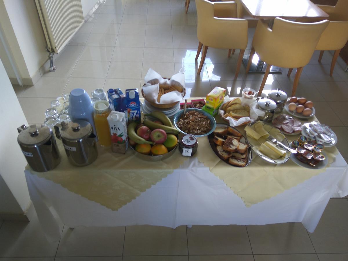 Hotel Kallithea Loutra Aidhipsou Exteriör bild