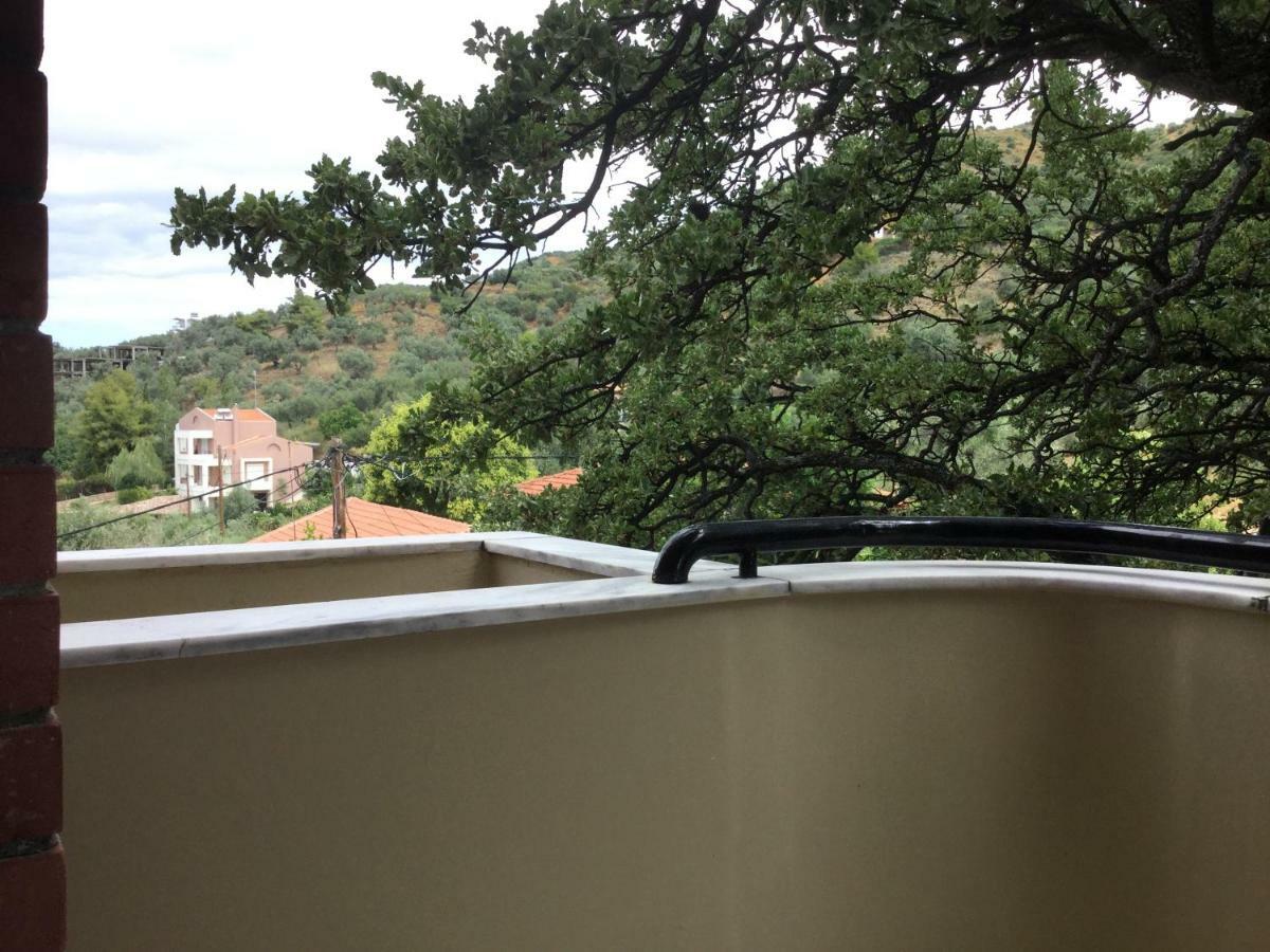 Hotel Kallithea Loutra Aidhipsou Exteriör bild