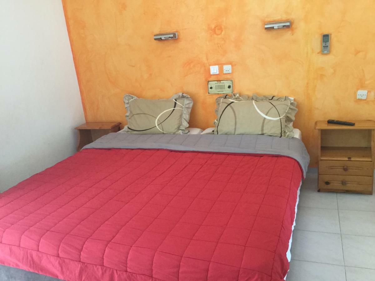 Hotel Kallithea Loutra Aidhipsou Exteriör bild