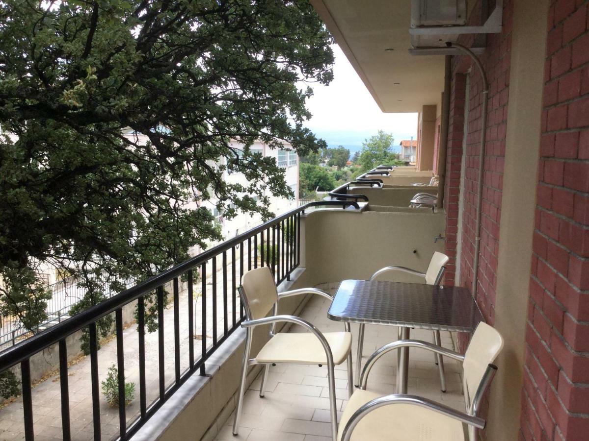 Hotel Kallithea Loutra Aidhipsou Exteriör bild