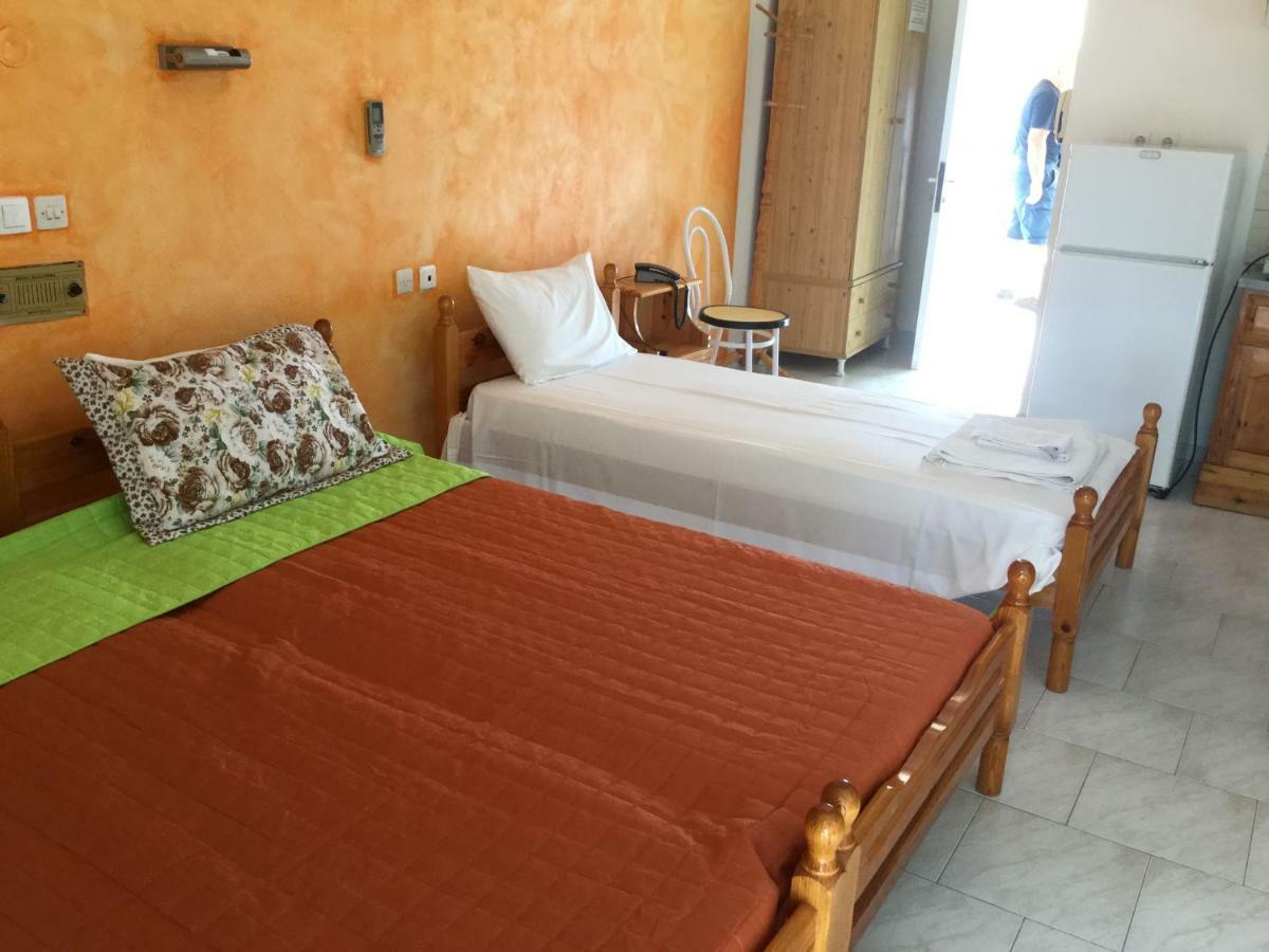 Hotel Kallithea Loutra Aidhipsou Exteriör bild
