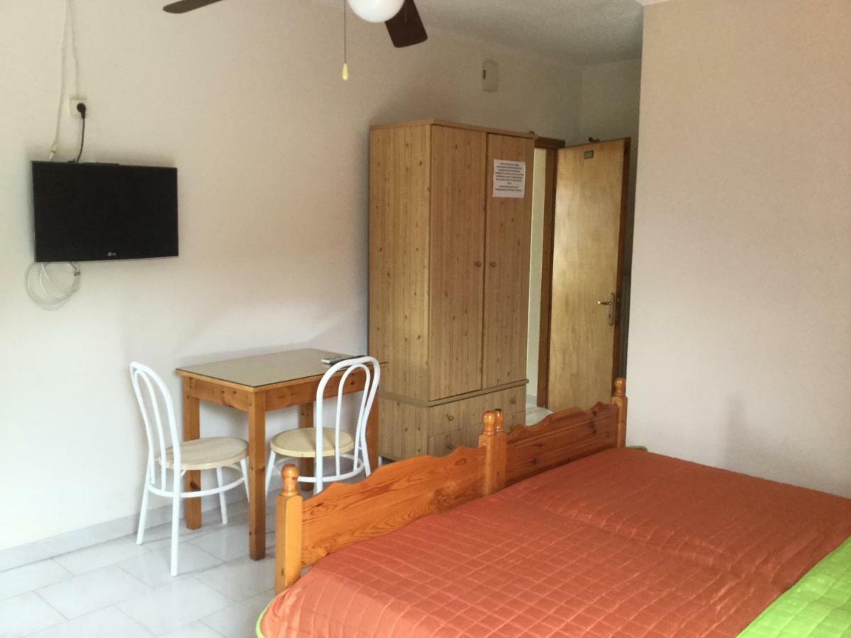 Hotel Kallithea Loutra Aidhipsou Exteriör bild