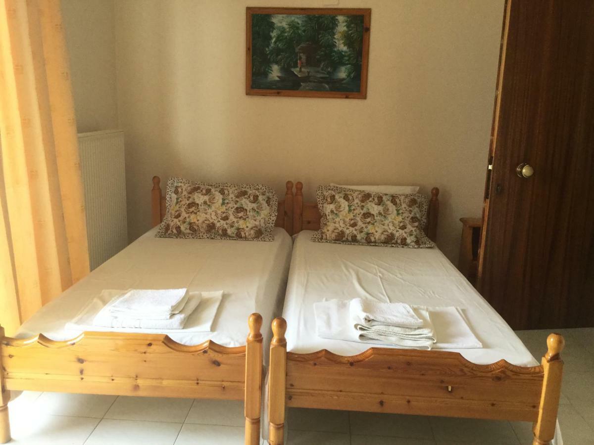 Hotel Kallithea Loutra Aidhipsou Exteriör bild
